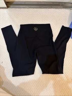 Aritzia Cotton Leggings